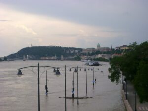 Budapest-Flooding-Klein